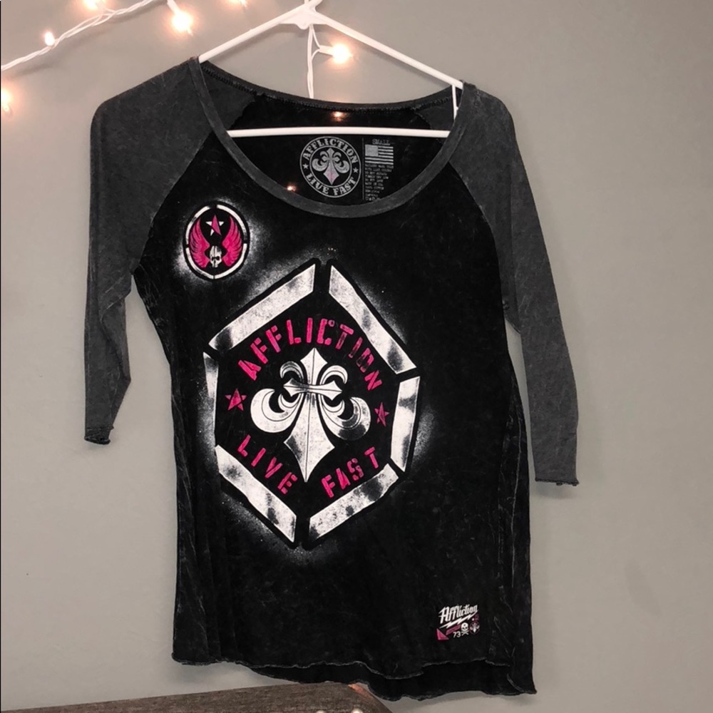 affliction tee, size small